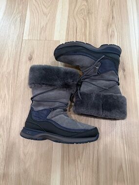 Ugg Orellen Waterproof boots